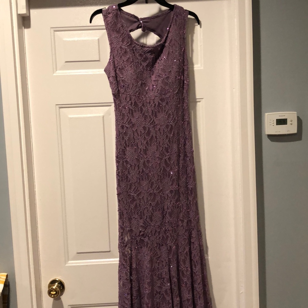 Beautiful Lavender Maxi Lace Dress Size 11/12
